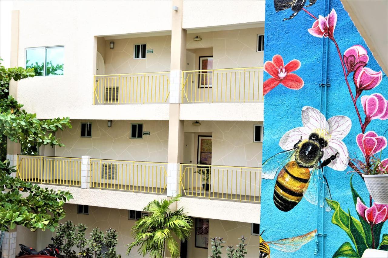 Hotel 12 Bees By Kavia Playa del Carmen Exterior foto